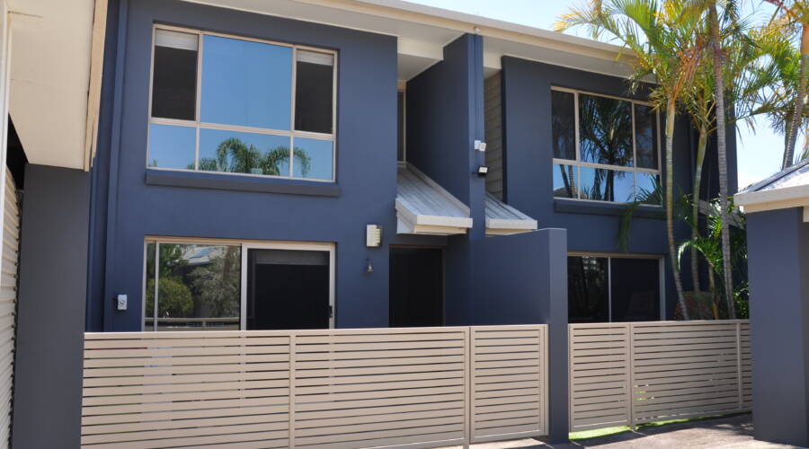 2/13 Carrathool Place, Mooloolaba, Qld 4557 Australia