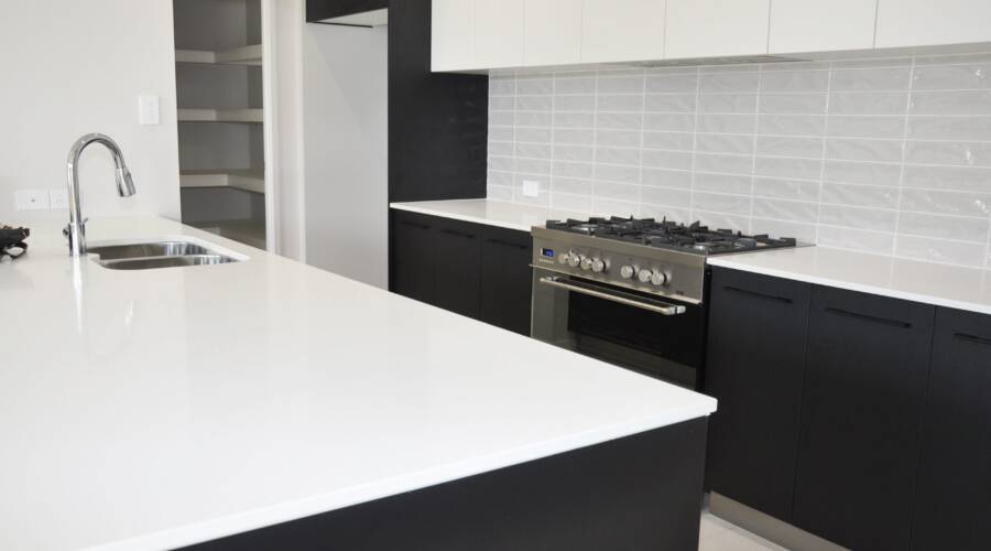 8 Winterford Place, Coes Creek, Qld 4560 Australia