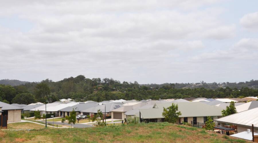 8 Winterford Place, Coes Creek, Qld 4560 Australia