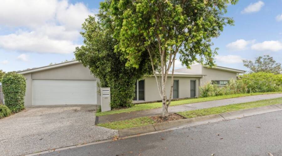 48 Expectation Circuit, Nambour, QLD 4560 Australia