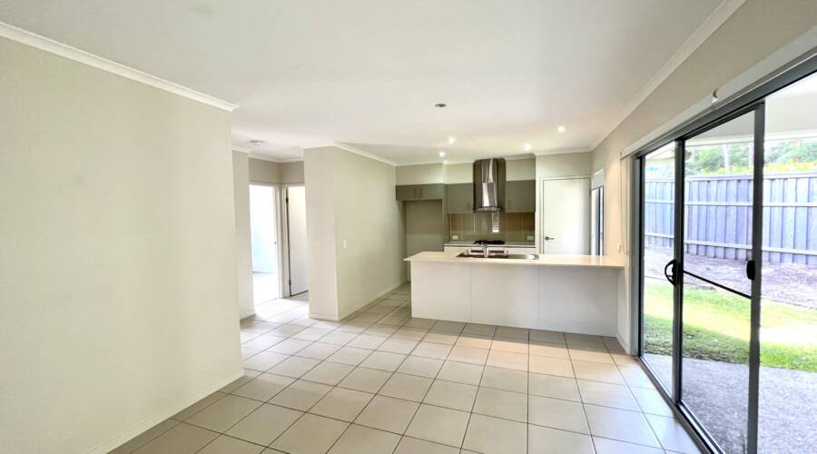 15/2 Pandorea Court, Noosaville, QLD 4565 Australia