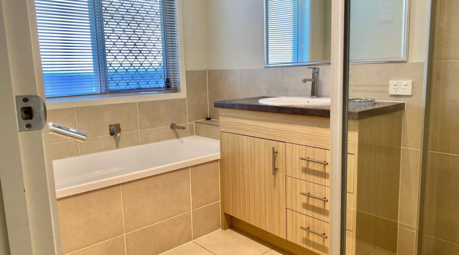 2 Jardine Court, Sippy Downs, QLD 4556 AUS