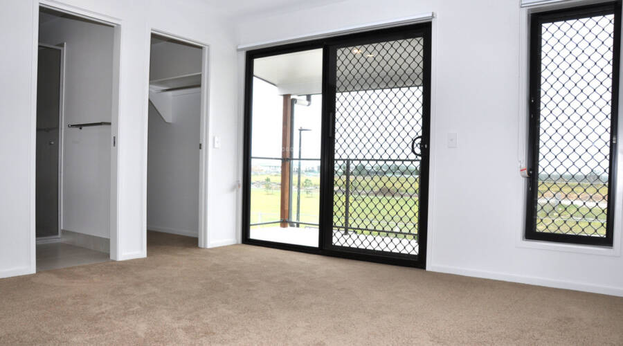 16 Parkway Terrace, Palmview, QLD 4553 AUS