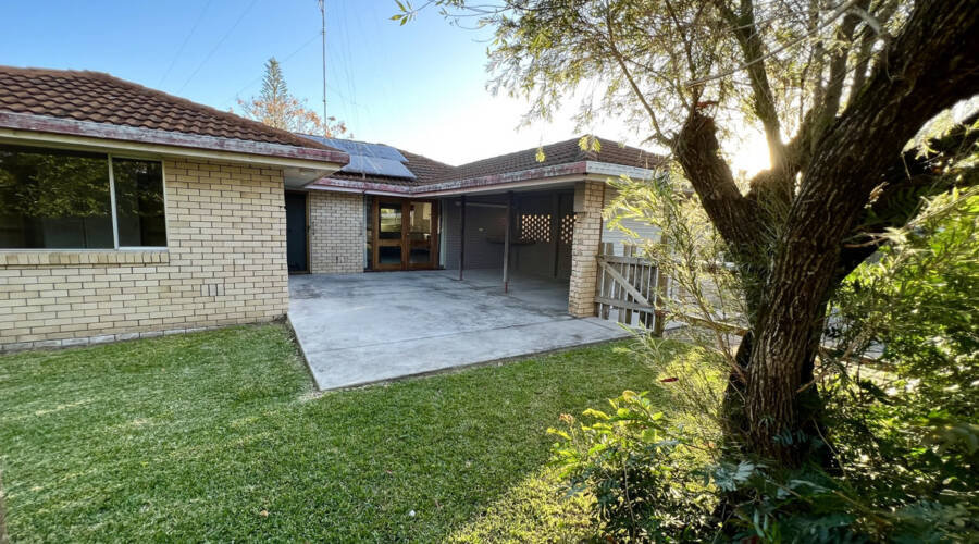 80 Goodchap, Noosaville, QLD 4566 AUS