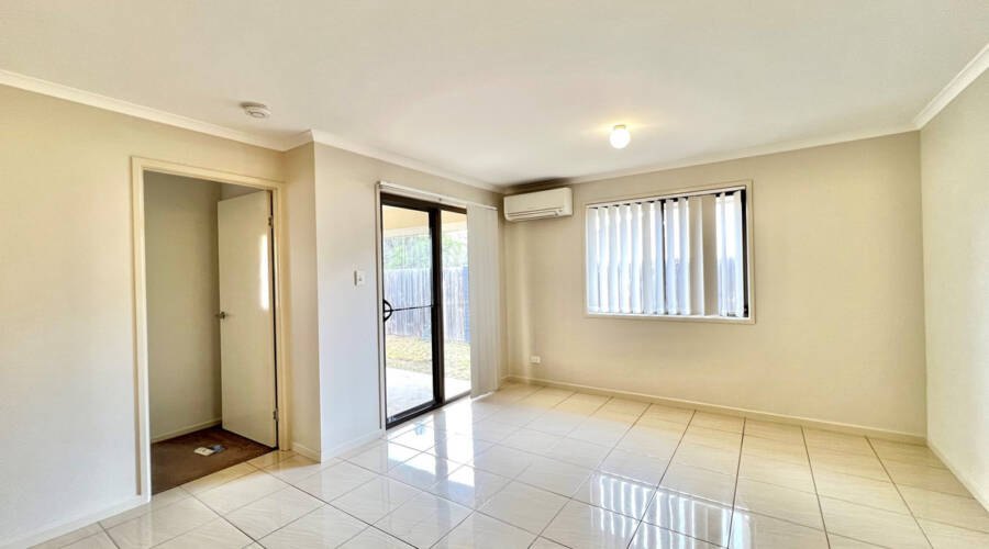 1/72 Waldock Road, Southside, QLD 4570 AUS