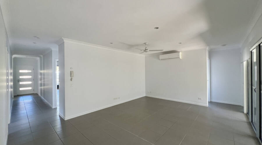 13/2 Pandorea Court, NOOSAVILLE, QLD 4566 AUS