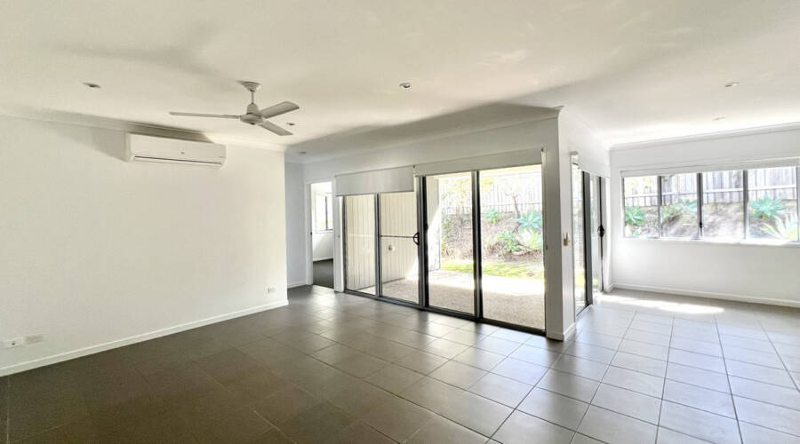 13/2 Pandorea Court, NOOSAVILLE, QLD 4566 AUS