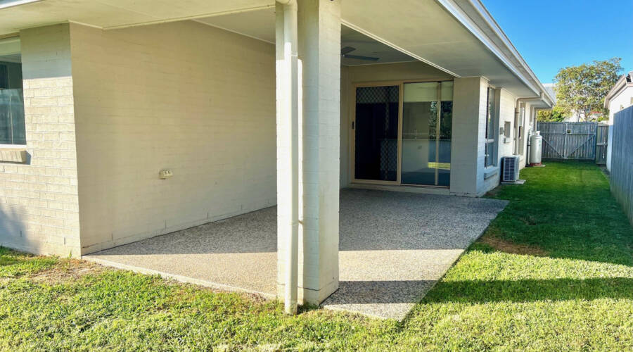 62 Sandhurst Cr, Peregian Springs, QLD 4573 AUS