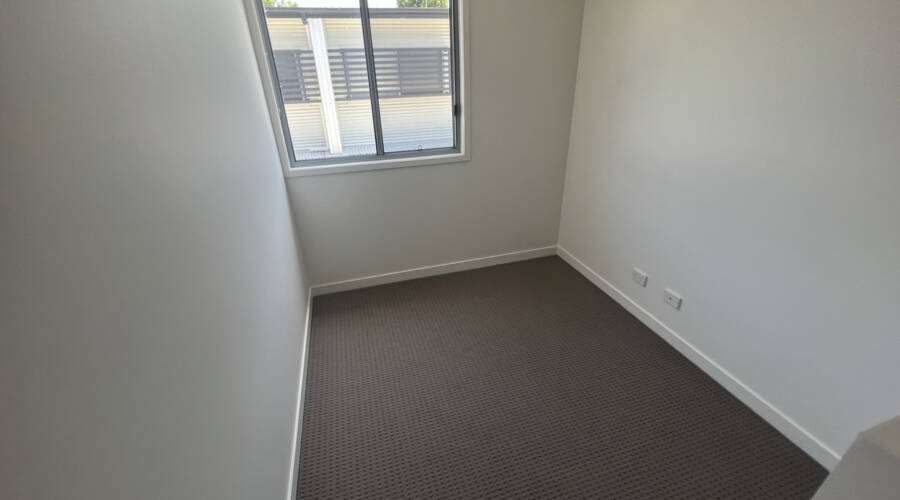 2/2-12 Kurrimine Crescent, Mountain Creek, QLD 4557 AUS