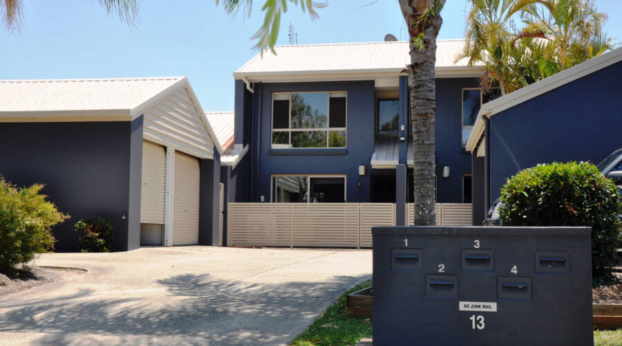 2/13 Carrothool Place, Mooloolaba, QLD 4557 AUS
