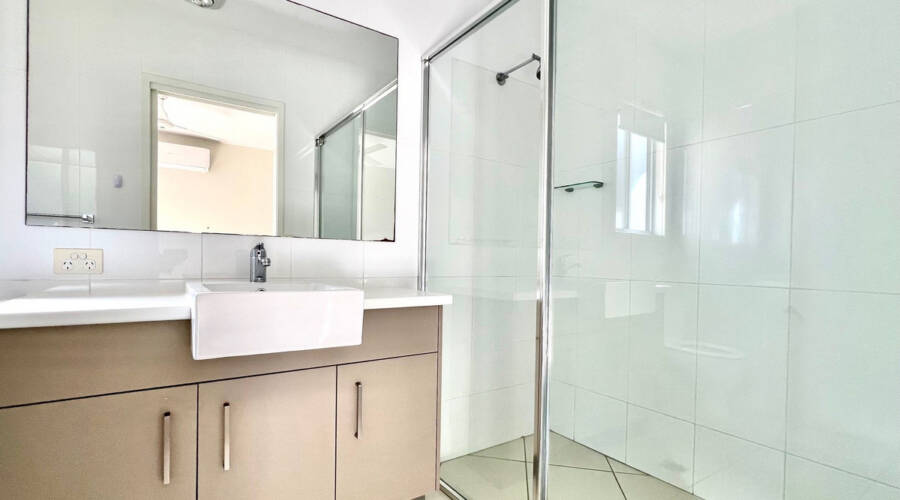 12/2 Pandorea Court, Noosaville, QLD 4566 AUS