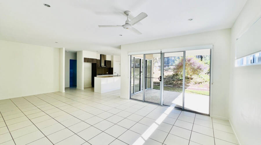 12/2 Pandorea Court, Noosaville, QLD 4566 AUS