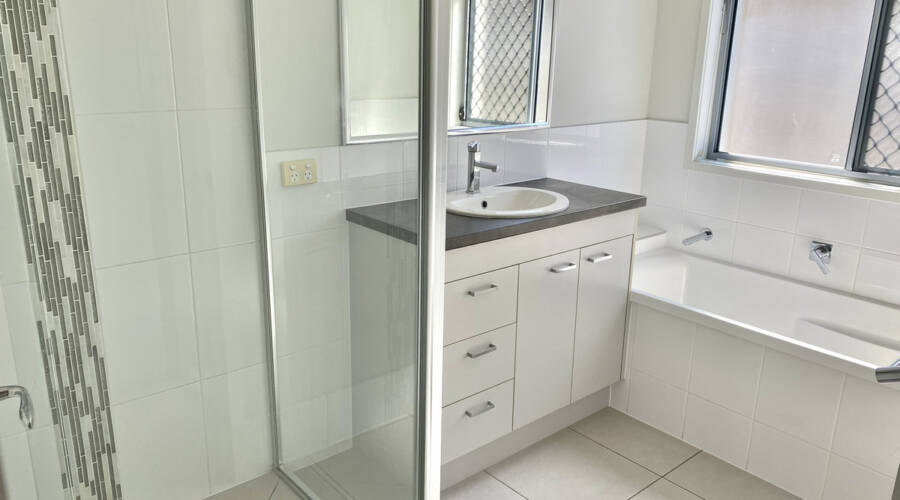 18 Bremer Street, Sippy Downs, QLD 4556 AUS