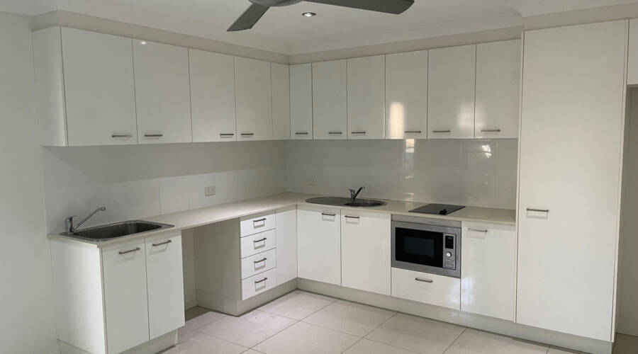 9A Jarrah Way, Landsborough, QLD 4550 AUS