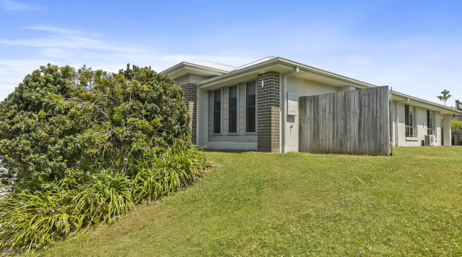 39 Sandhurst Crescent, Peregian Springs, QLD 4573 AUS