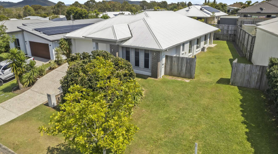 39 Sandhurst Crescent, Peregian Springs, QLD 4573 AUS