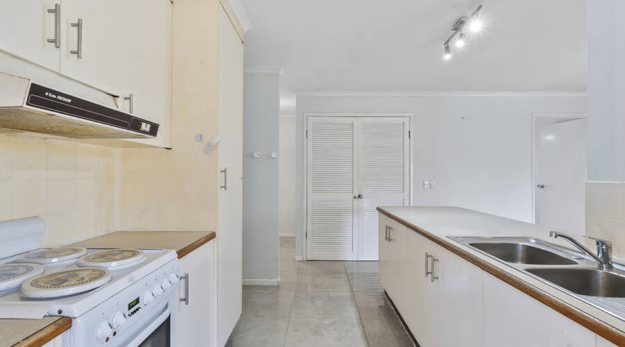 17 Malumba Drive, Currimundi, QLD 4551 AUS