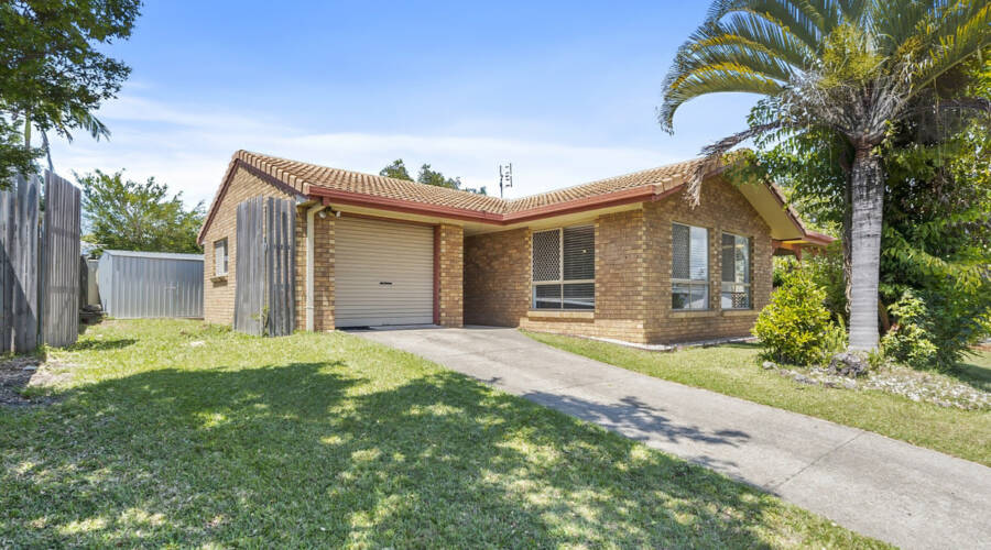 17 Malumba Drive, Currimundi, QLD 4551 AUS