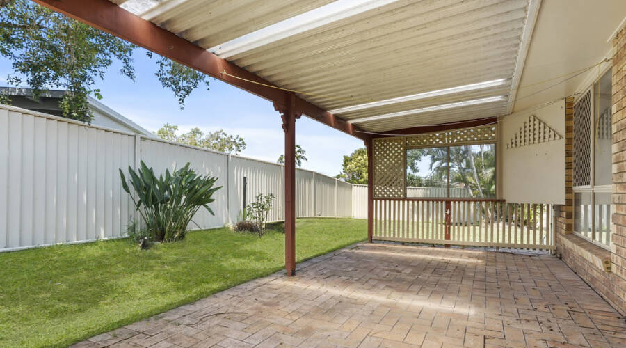 17 Malumba Drive, Currimundi, QLD 4551 AUS