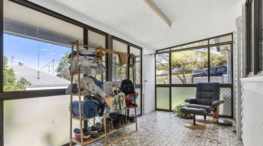 25 Crusher Park Drive, Nambour, QLD 4560 AUS