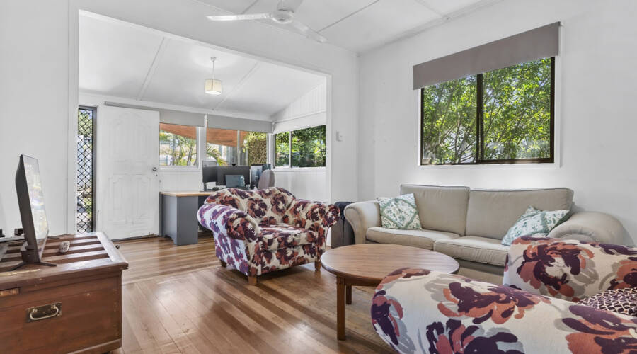 25 Crusher Park Drive, Nambour, QLD 4560 AUS