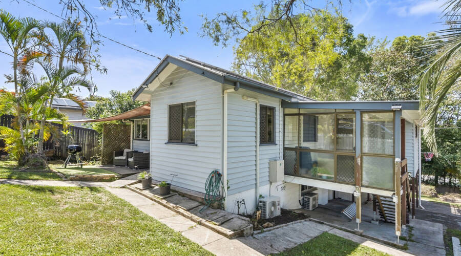 25 Crusher Park Drive, Nambour, QLD 4560 AUS