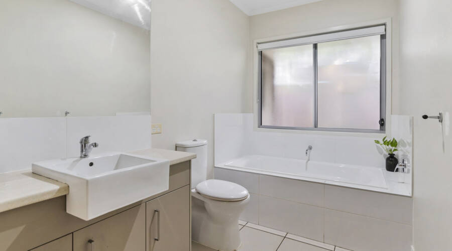 15/2 Pandorea Court, Noosaville, QLD 4566 AUS