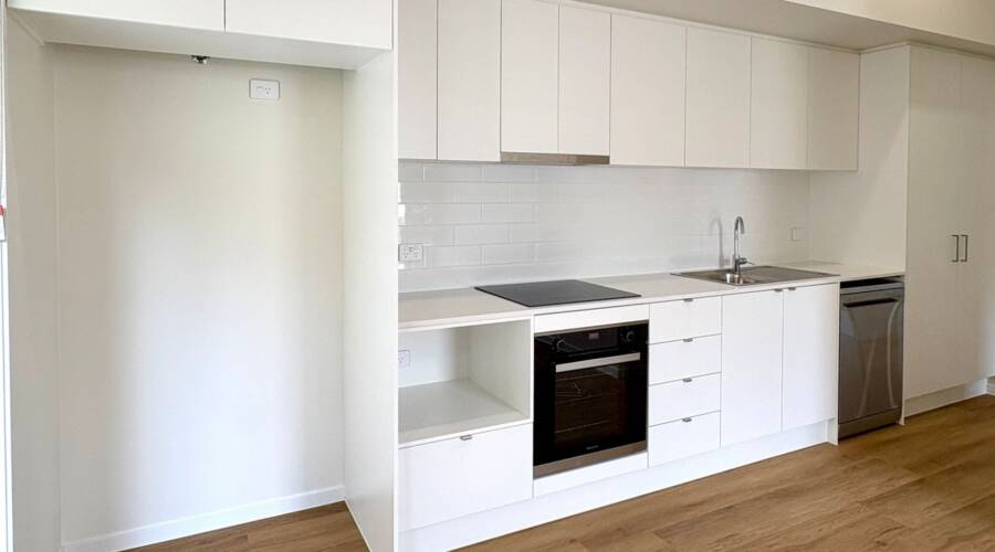 2/6 Mulholland Pl, Nambour, QLD 4560 Australia