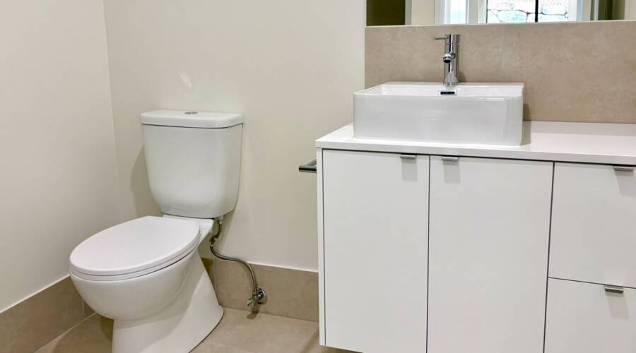 2/6 Mulholland Pl, Nambour, QLD 4560 Australia