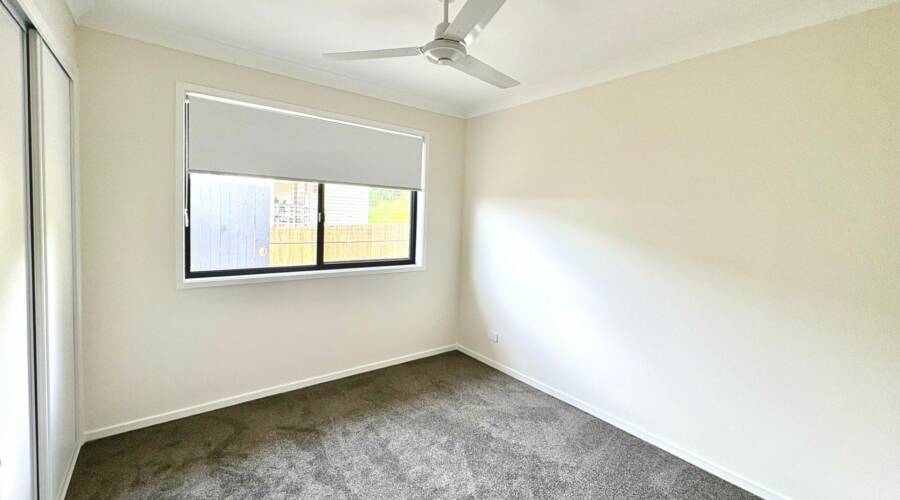 2/6 Mulholland Pl, Nambour, QLD 4560 Australia