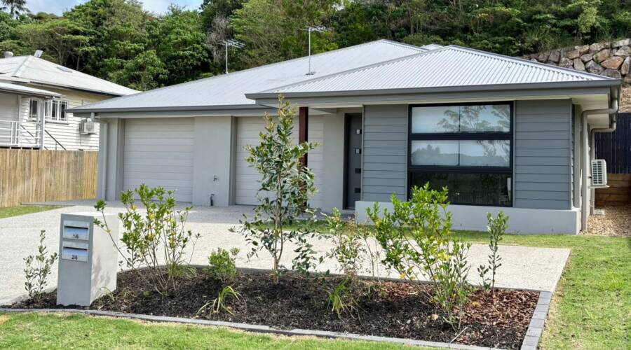 1/6 Mulholland Pl, Nambour, QLD 4560 Australia